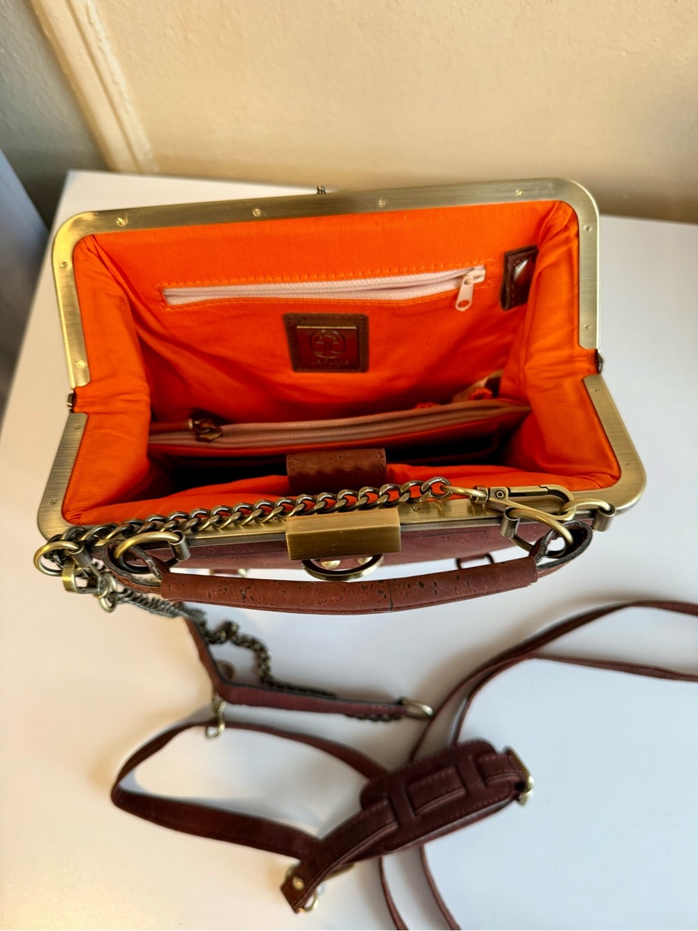 ✨ Laflore Paris Bebebark Convertible Bag ✨ - Picture 5 of 10